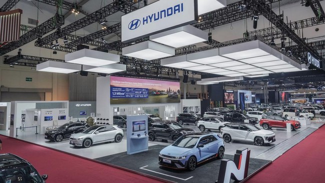 PT Hyundai Motors Indonesia (HMID) kembali menarik perhatian di GIIAS 2025 dengan peluncuran dua model terbaru yakni Stargazer Cartenz dan Stargazer Cartenz X.