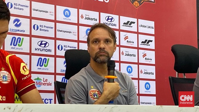 Pengakuan Terbuka Pelatih Persija Usai Bungkam Arema 3-0 Pelatih Persija Jakarta, Mauricio Souza mengaku penampilan Macan Kemayoran saat berlaga lawan Arema FC melebihi harapan dirinya.