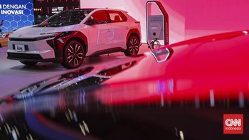 FOTO: Toyota bZ4X Bakal Diproduksi di Indonesia, Harga Turun