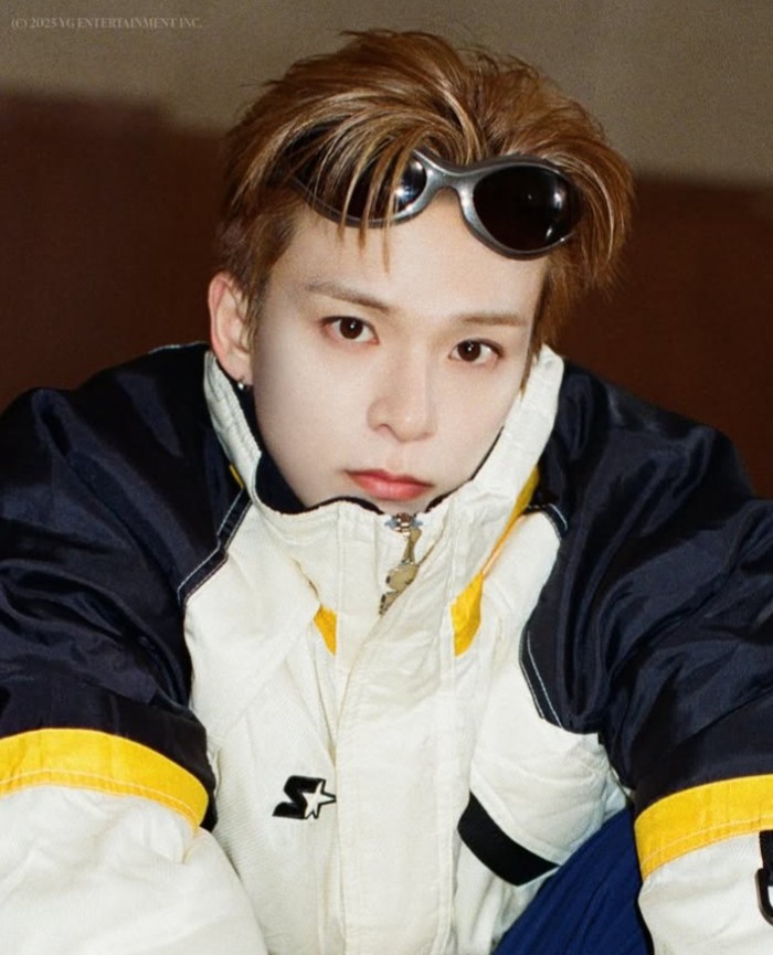 Asahi TREASURE ikut bergabung dalam deretan idol yang lahir pada Agustus. Lahir di Osaka pada 20 Agustus 2001, member dan penulis lagu TREASURE ini akan berusia 24 tahun./Foto: instagram.com/yg_treasure_official