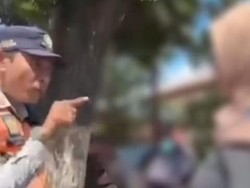 Viral, Emak-emak Ngamuk gegara Dilarang Parkir di Jalan Pejanggik Mataram