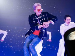 Mantul! Full Senyum Konser G-Dragon di Jakarta Hari Pertama