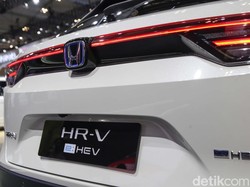 Honda HR-V Masih Jadi Raja, Paling Laris dari Rival-rivalnya
