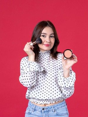 BeauPicks: 5 Rekomendasi Cream Blush yang Bikin Pipi Merona Natural