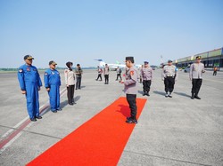 Kapolri Bertolak ke Lampung Groundbreaking SPPG Polri