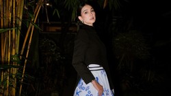 Luna Maya Tetap Glowing di Usia 41 Tahun, Punya 5 Kebiasaan yang Bikin Awet Muda!