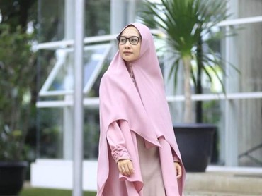 Kabar Terbaru Manik Vokalis Band La Luna Kembali Manggung usai Hijrah