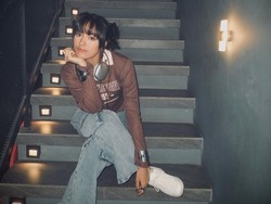 Lirik Lagu Tinggal (OST Tinggal Meninggal) - Mawar de Jongh