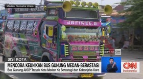 VIDEO: Mencoba Keunikan Bus Gunung Medan-Berastagi