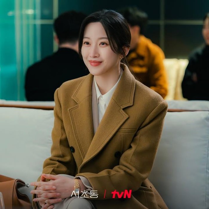Moon Ga Young di Law and the City