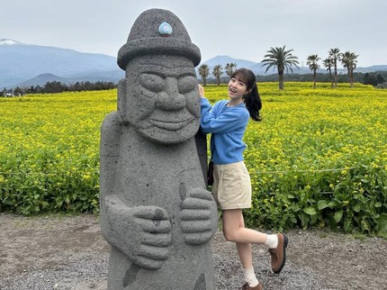 5 Potret Outfit Santai ala Park Bo Young Bintang Our Unwritten Seoul