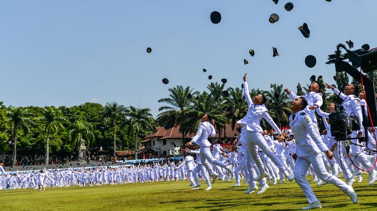Sekolah Kedinasan dan Ikatan Dinas Punya Arti Berbeda, Jangan Keliru