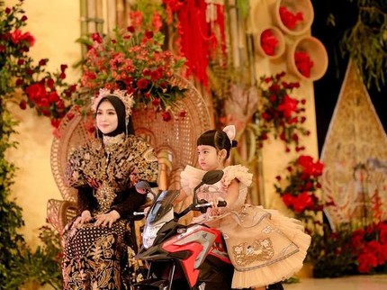 Pesta Ultah ke-3 Moana Anak Ria Ricis Digelar Meriah di Hotel, Intip Potretnya Bertema Etnik Nusantara