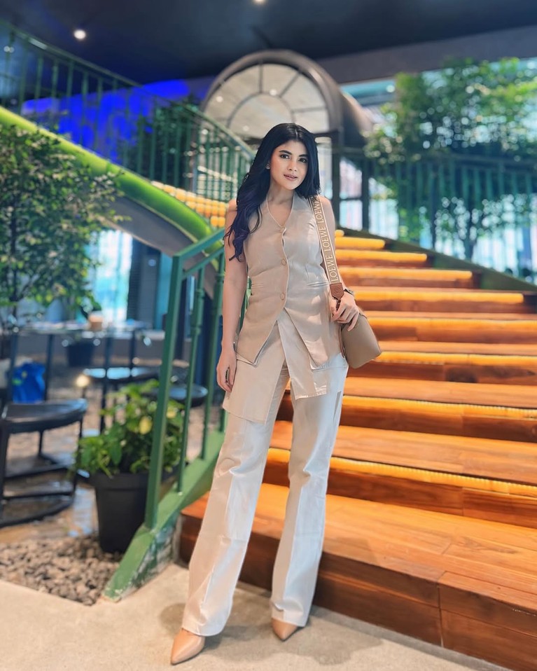 Tania Putri