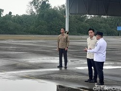 Wapres Gibran Usai Tinjau Posko Karhutla di Riau, Turun Drastis Sejak 2014