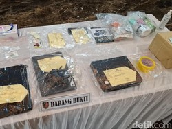Penampakan Lakban Kuning Barang Bukti Tewasnya Diplomat Kemlu