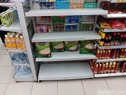 Beras Premium Banyak Ditarik, Stok di Minimarket Seret