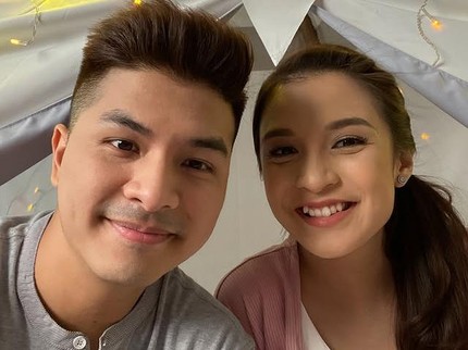Chelsea Olivia & Glenn Alinskie Rayakan 18 Th Bersama, Tetap Romantis & Saling Umbar Pesan Mesra