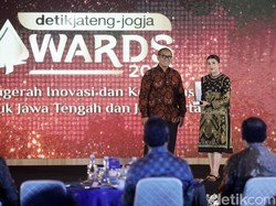 Wabup Kudus Jadi Pemberdaya Generasi Muda Pilihan detikJateng-Jogja Awards