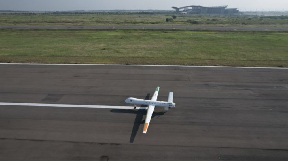 Drone Elang Hitam: 24 Jam di Udara, Misi Rahasia Terungkap! 1 Drone Elang Hitam: 24 Jam di Udara, Misi Rahasia Terungkap!