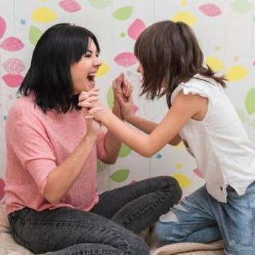 Ibu Muda Wajib Tahu, Ini Dia Kiat Ajak Anak Bebas Bercerita Tanpa Takut