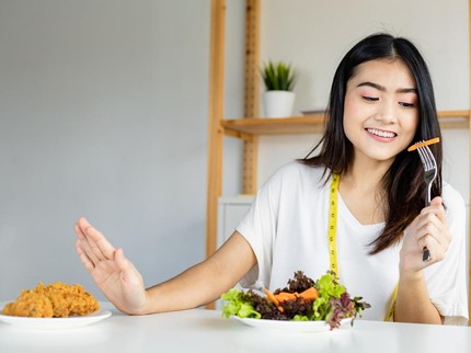 7 Tips Diet dan Menurunkan Berat Badan saat Menstruasi