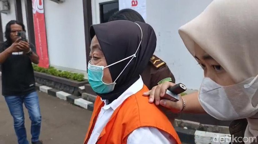 Kades Cikujang Heni Mulyani tersangka korupsi Kades Cikujang Heni Mulyani tersangka korupsi