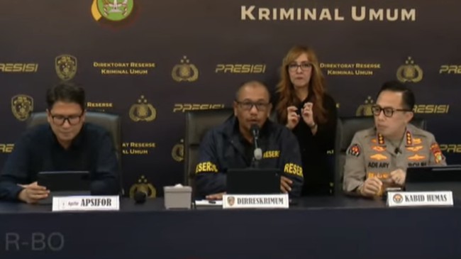 Polisi memastikan tidak menemukan rekaman CCTV hasil editan terkait kematian Diplomat Kemenlu Arya Daru Pangayunan.