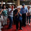 FOTO: Lantai Dansa Jadi Pelipur Lara Bagi Lansia Venezuela