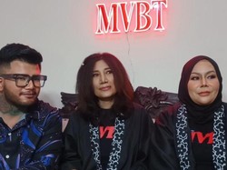 Mak Vera Orbitkan Penyanyi Rey Savero Usai Bikin Manajemen Baru