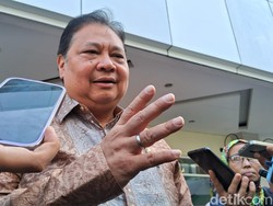 Video: Airlangga Kenang Jasa Besar Kwik Kian Gie Tangani Ekonomi RI Usai 1998