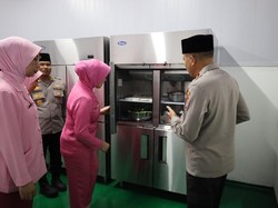 Dukung Program Pemenuhan Gizi Anak, Polda Banten Bentuk 11 SPPG