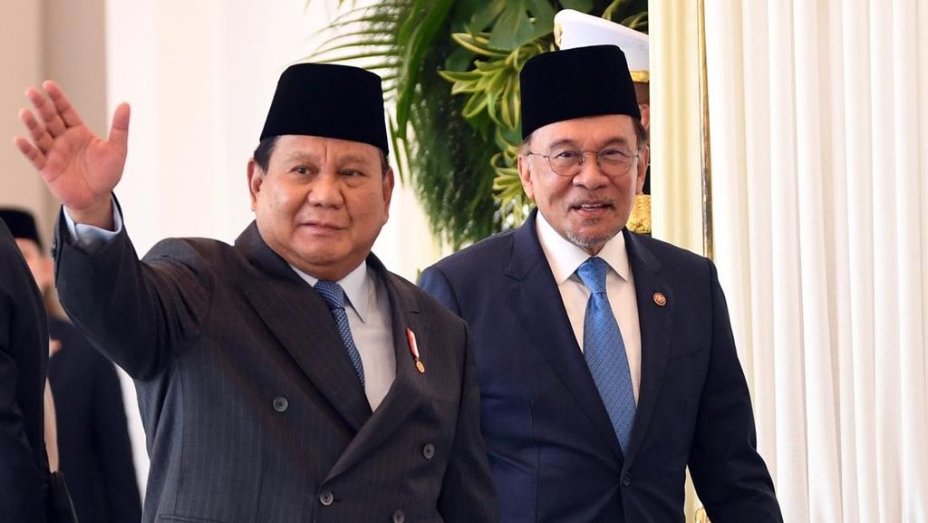 PM Malaysia Anwar Ibrahim Ungkap Obrolan dengan Prabowo di Istana