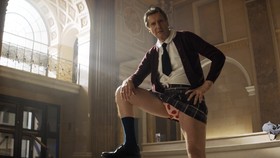 Naked Gun Liam Neeson Disukai Penonton, Dikritik Sutradara Original