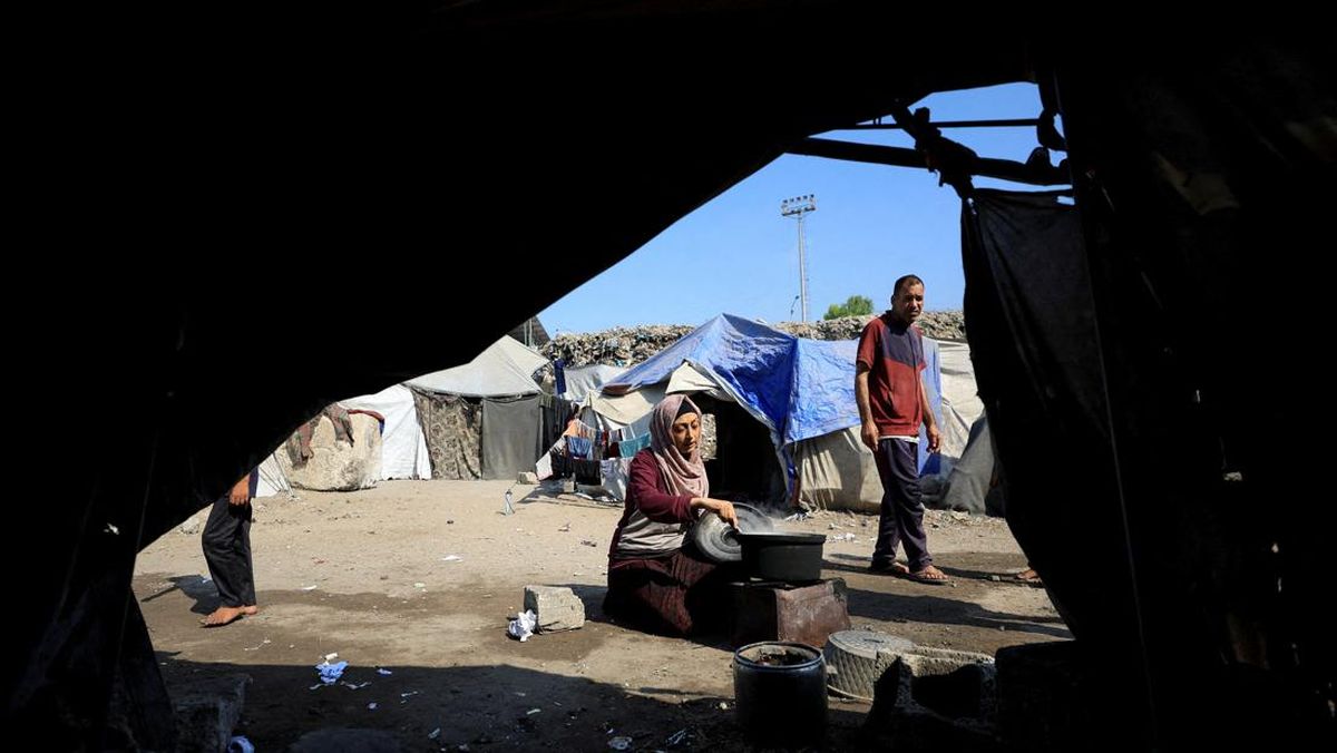 Kisah Noor Salon, Tempat Curhat dan Merias Wajah Perempuan Gaza