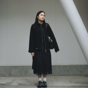Get The Look: Inspirasi Outfit Serba Hitam untuk ke Kampus ala Satine Zaneta