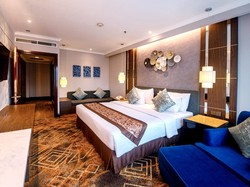 Aston Tropicana Raih Travellers Choice Award 2025