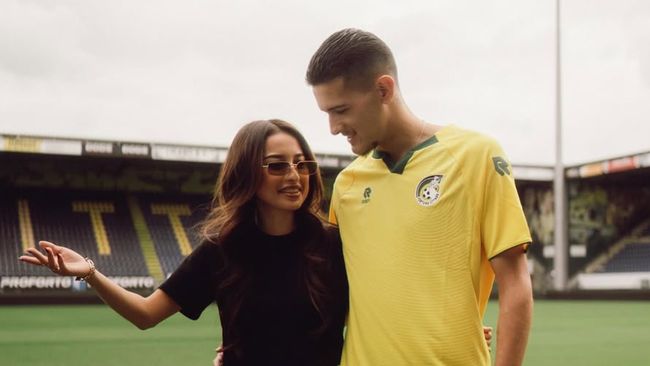 Kekayaan Jennifer Coppen Jadi Sorotan Setelah Pindah ke Belanda