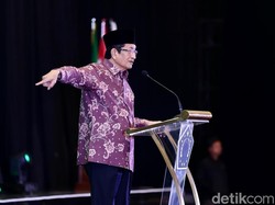 Menag: Kalau Mau Cari Uang Jangan Jadi Guru, Jadi Pedagang