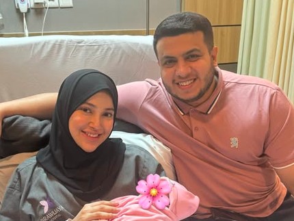 Terpopuler: Potret Miskah Shafa Melahirkan Anak Pertama