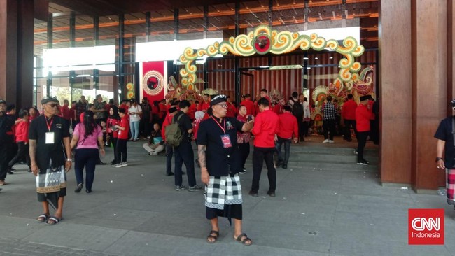DPP PDIP menggelar Bimbingan Teknis nasional di Bali, dihadiri 3.000 kader dari seluruh Indonesia. Megawati dijadwalkan memberikan arahan.
