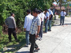 Siswa SMA di Pasangkayu Ngamuk-Tikam Guru SMK Saat Cari Pacarnya di Sekolah