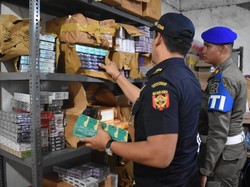 500 Ribu Batang Rokok Ilegal Senilai Rp 750 Juta di Surabaya Disita