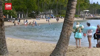 VIDEO: Hawaii Evakuasi Pengunjung Pantai Buntut Peringatan Tsunami