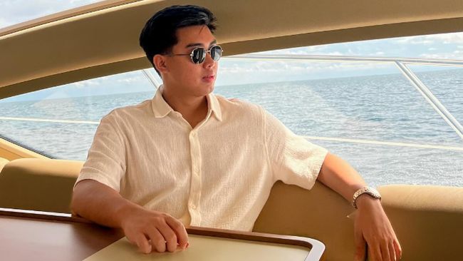 Sosok Timothy Ronald yang Sebut Penyuka Gym Tak Pintar, Dulu Pedagang Sedotan