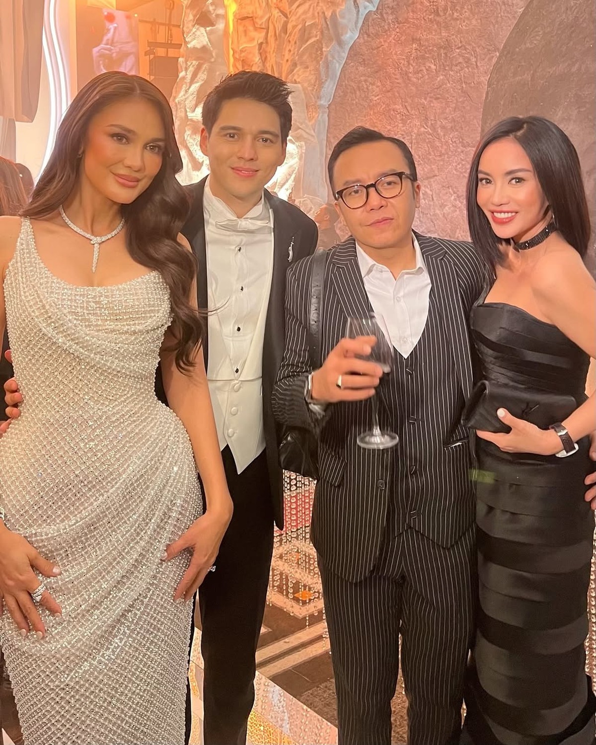 Ari Lasso dan Dearly Joshua di Pernikahan Luna-Maxime