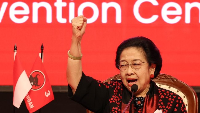 Ketua Umum PDIP, Megawati Soekarnoputri akan menggelar open house Idulfitri di kantor DPP PDIP, Jalan Diponegoro, Jakarta Pusat.