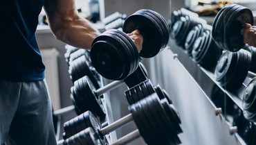 img-title Ini Manfaat Nge-Gym yang Lagi Jadi Sorotan gegara Pernyataan Timothy Ronald