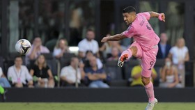 Suarez Minta Maaf Usai Ludahi Ofisial Seattle Sounders
