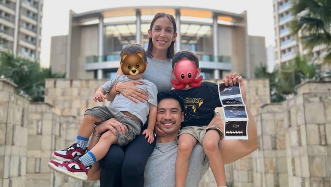 Ota va qizning jinsiy aloqasini onlayn tomosha qiling Qiz dosti dostiga porno sorishni orgatadi